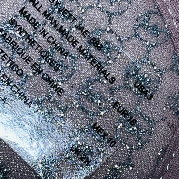 Michael Kors Sandals size 3 toddlers - Picture 5 of 7